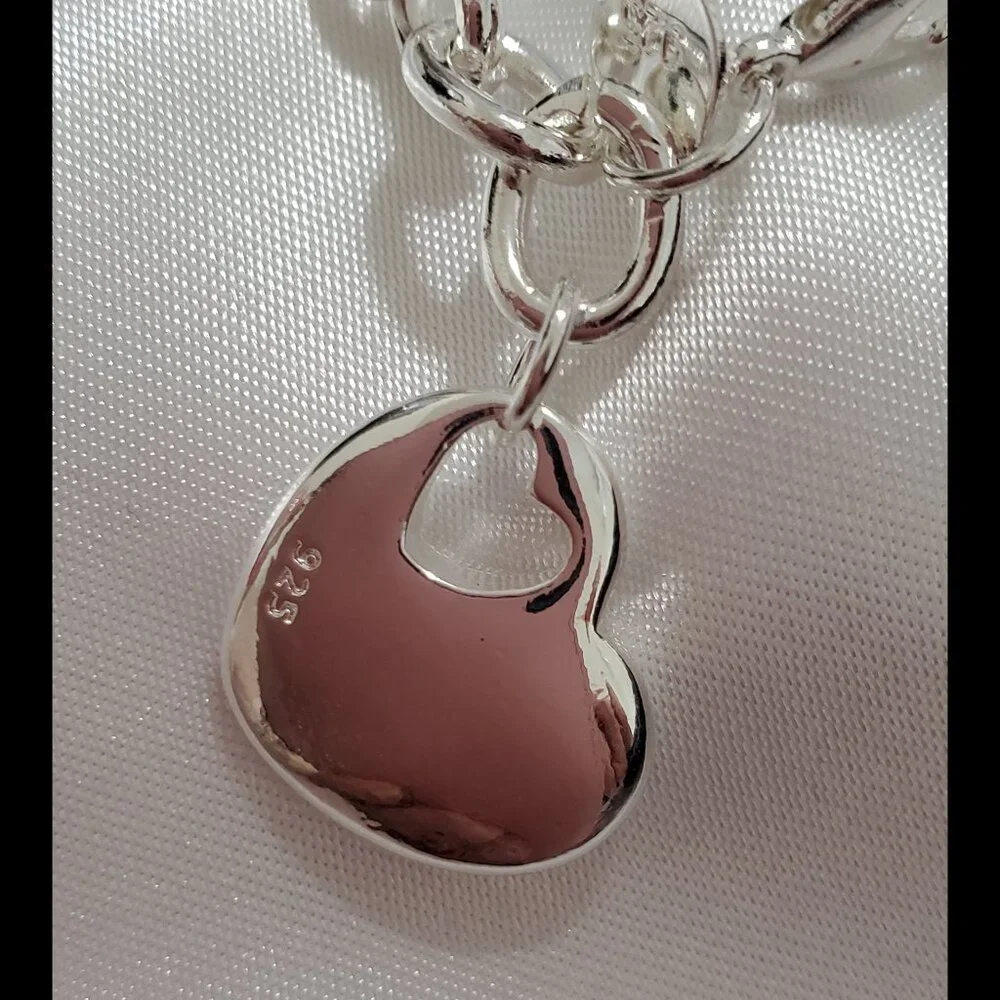 S925  Silver Engraved Heart Charm Bracelet: Stylish Chain Bracelet
